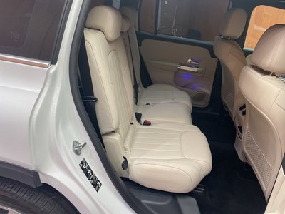 MERCEDES-BENZ GLB - 9