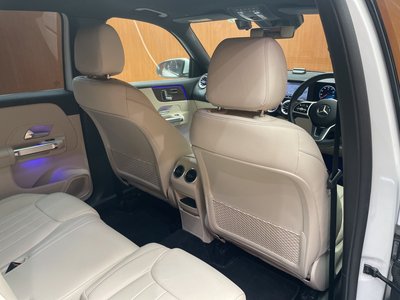 MERCEDES-BENZ GLB - 8