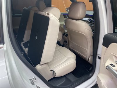 MERCEDES-BENZ GLB - 10