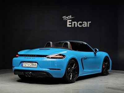 صورة 3 لـ 2019 Porsche 718
