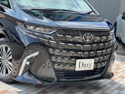2026 Toyota ALPHARD — фото 9
