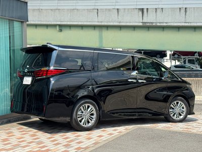 2026 Toyota ALPHARD thumbnail 25
