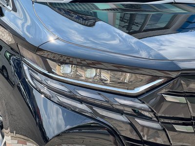 2026 Toyota ALPHARD — фото 10