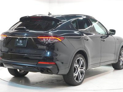 2022 Maserati LEVANTE — фото 5