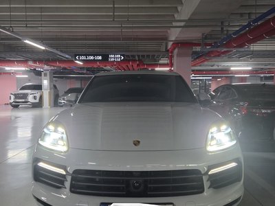 2022 Porsche CAYENNE 照片 5