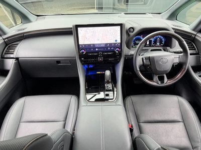 TOYOTA ALPHARD - 4