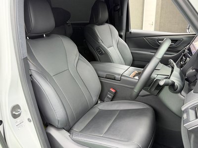 TOYOTA ALPHARD - 5