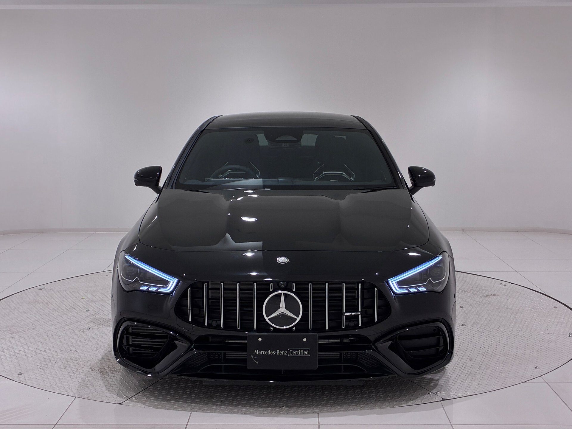 MERCEDES-BENZ CLA AMG - View 1