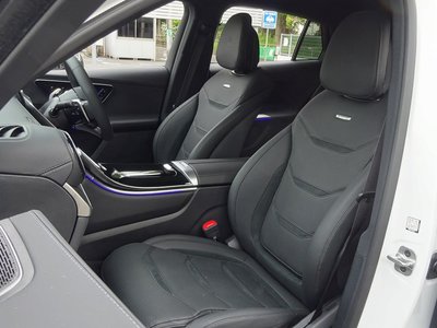 MERCEDES-BENZ GLC AMG - 10