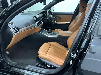 BMW 3 SERIES - 7