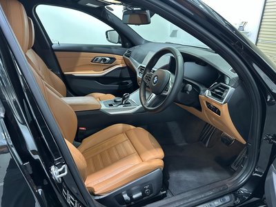 BMW 3 SERIES - 3