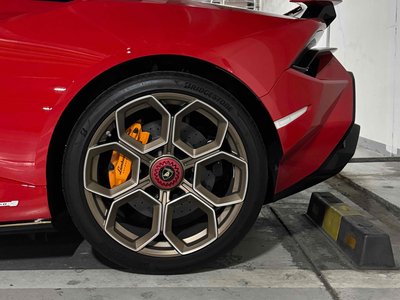 2023 Lamborghini HURACAN — миниатюра 13