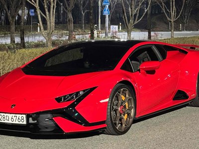 2023 Lamborghini HURACAN — миниатюра 15