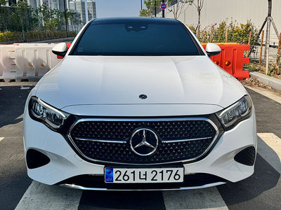 MERCEDES-BENZ E-CLASS - 1