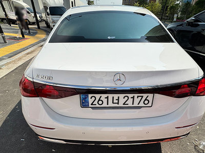 MERCEDES-BENZ E-CLASS - 6