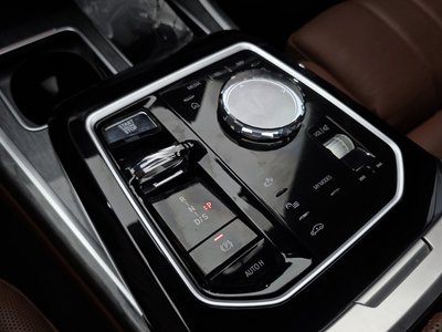 2023 BMW 7 SERIES thumbnail 12