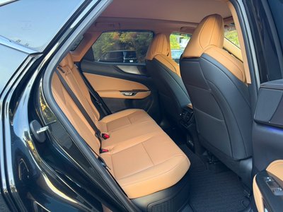2025 Lexus NX — миниатюра 63