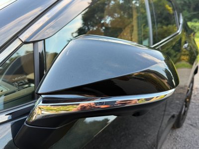 2025 Lexus NX photo 9