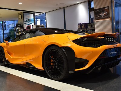 MCLAREN 765LT SPIDER - 4