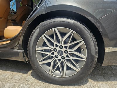 GENESIS G80 (RG3) - 8