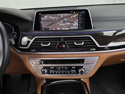 صورة مصغرة 20 لـ 2021 BMW 7 SERIES