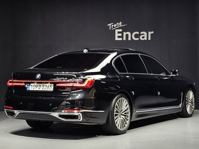 صورة 3 لـ 2021 BMW 7 SERIES