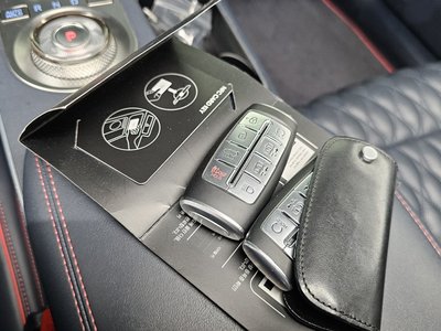 2021 Genesis GV70 — миниатюра 28