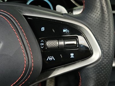 2021 Genesis GV70 — миниатюра 24