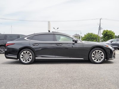 LEXUS LS - 9
