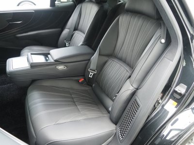 2022 Lexus LS 缩略图 29