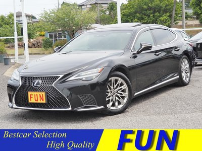 LEXUS LS - 1