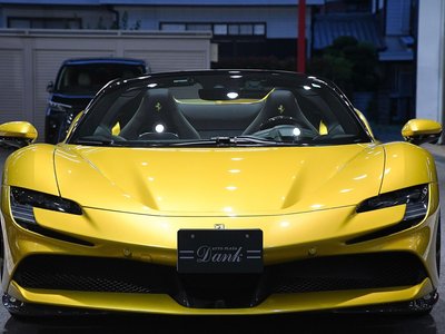 2024 Ferrari SF90 SPIDER photo 4