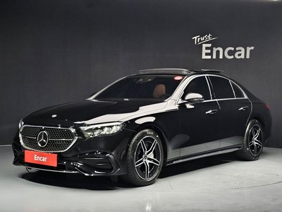 MERCEDES-BENZ E-CLASS - 1