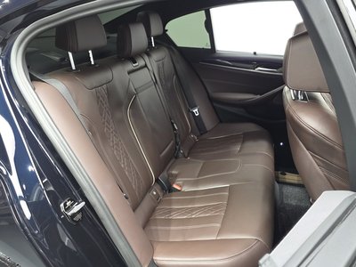 صورة مصغرة 17 لـ 2023 BMW 5 SERIES