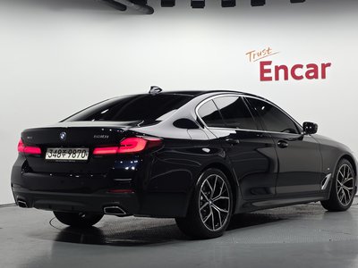 صورة 4 لـ 2023 BMW 5 SERIES