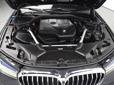 صورة 7 لـ 2023 BMW 5 SERIES