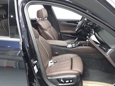 صورة مصغرة 16 لـ 2023 BMW 5 SERIES