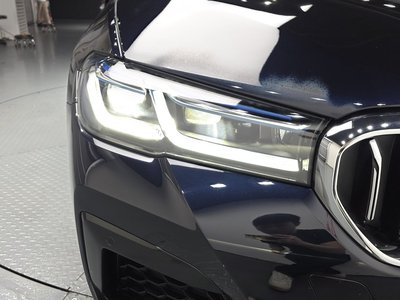 صورة 9 لـ 2023 BMW 5 SERIES