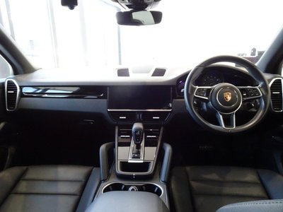 2021 Porsche CAYENNE — миниатюра 12