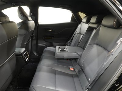 TOYOTA CROWN SPORT - 10