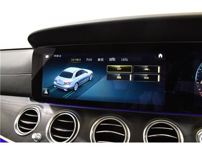 MERCEDES-BENZ E-CLASS - 9