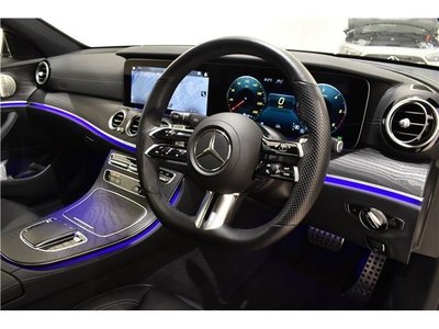 MERCEDES-BENZ E-CLASS - 2