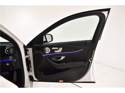 MERCEDES-BENZ E-CLASS - 6