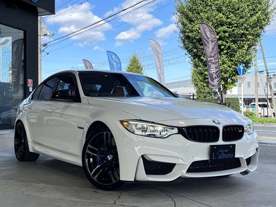 BMW M3 SEDAN - 8