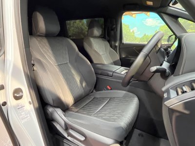TOYOTA ALPHARD - 8