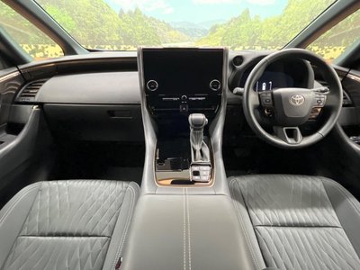 TOYOTA ALPHARD - 2