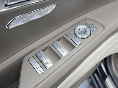 2023 Genesis GV80 — миниатюра 14