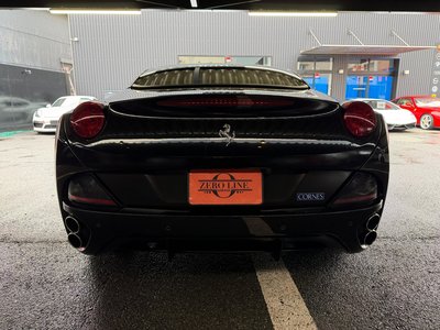 FERRARI CALIFORNIA - 7