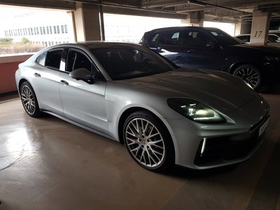 PORSCHE PANAMERA - 2