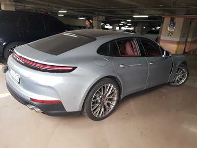 PORSCHE PANAMERA - 7